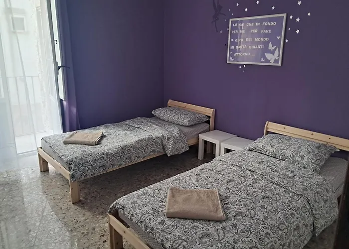 10 2 Apartament Bari